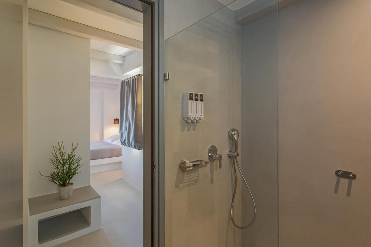 Paros Cape Suites Nausa Exteriér fotografie
