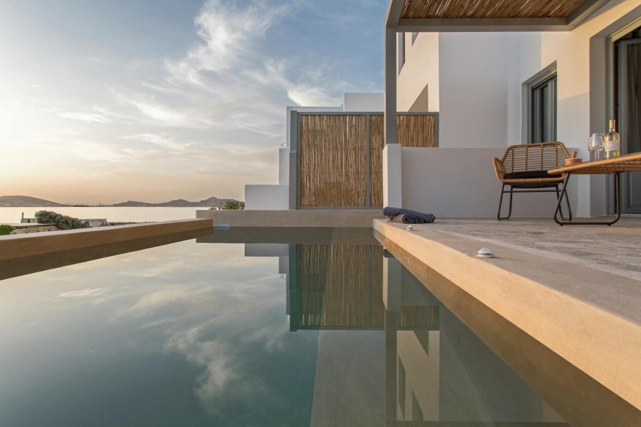 Paros Cape Suites Nausa Exteriér fotografie