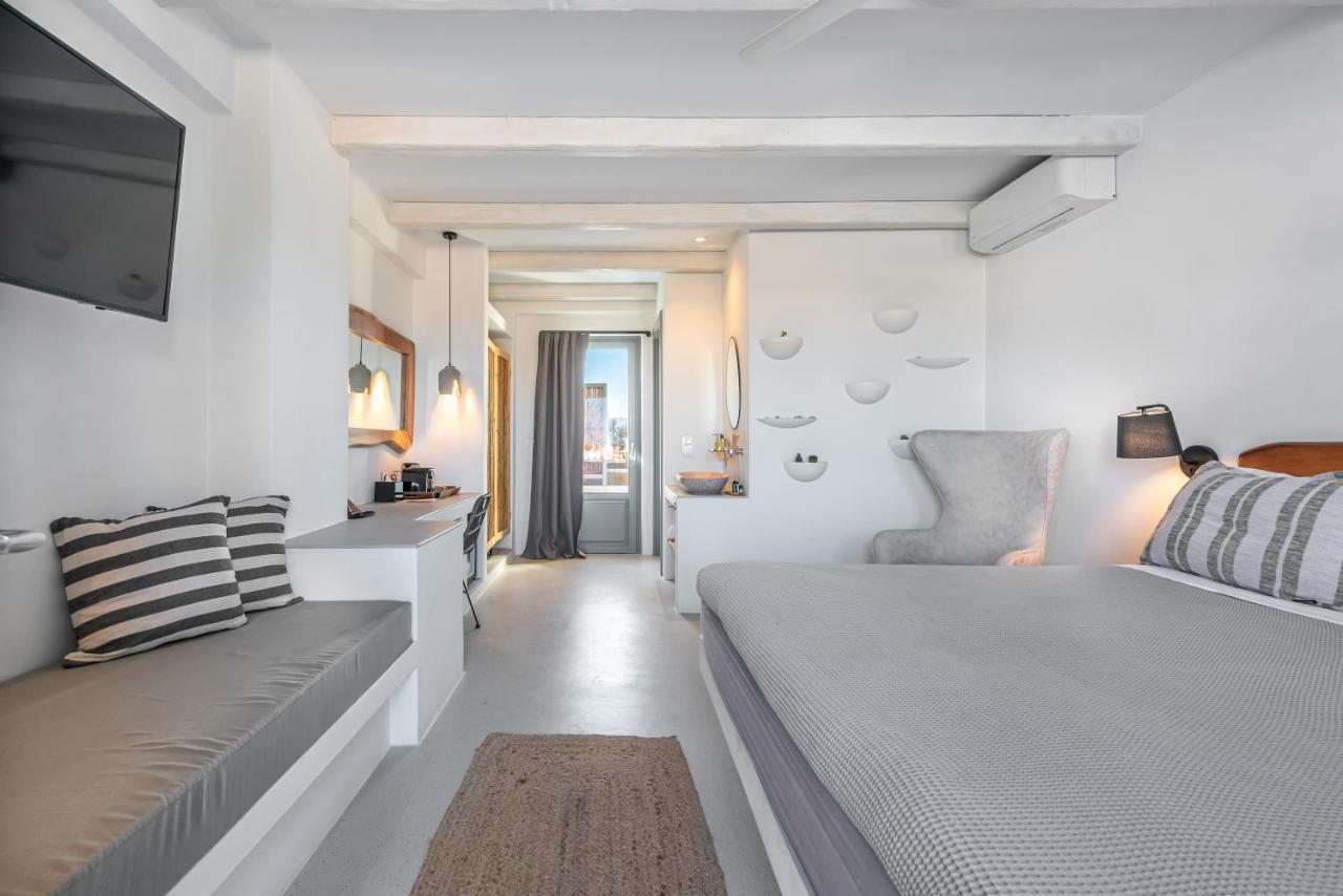 Paros Cape Suites Nausa Exteriér fotografie