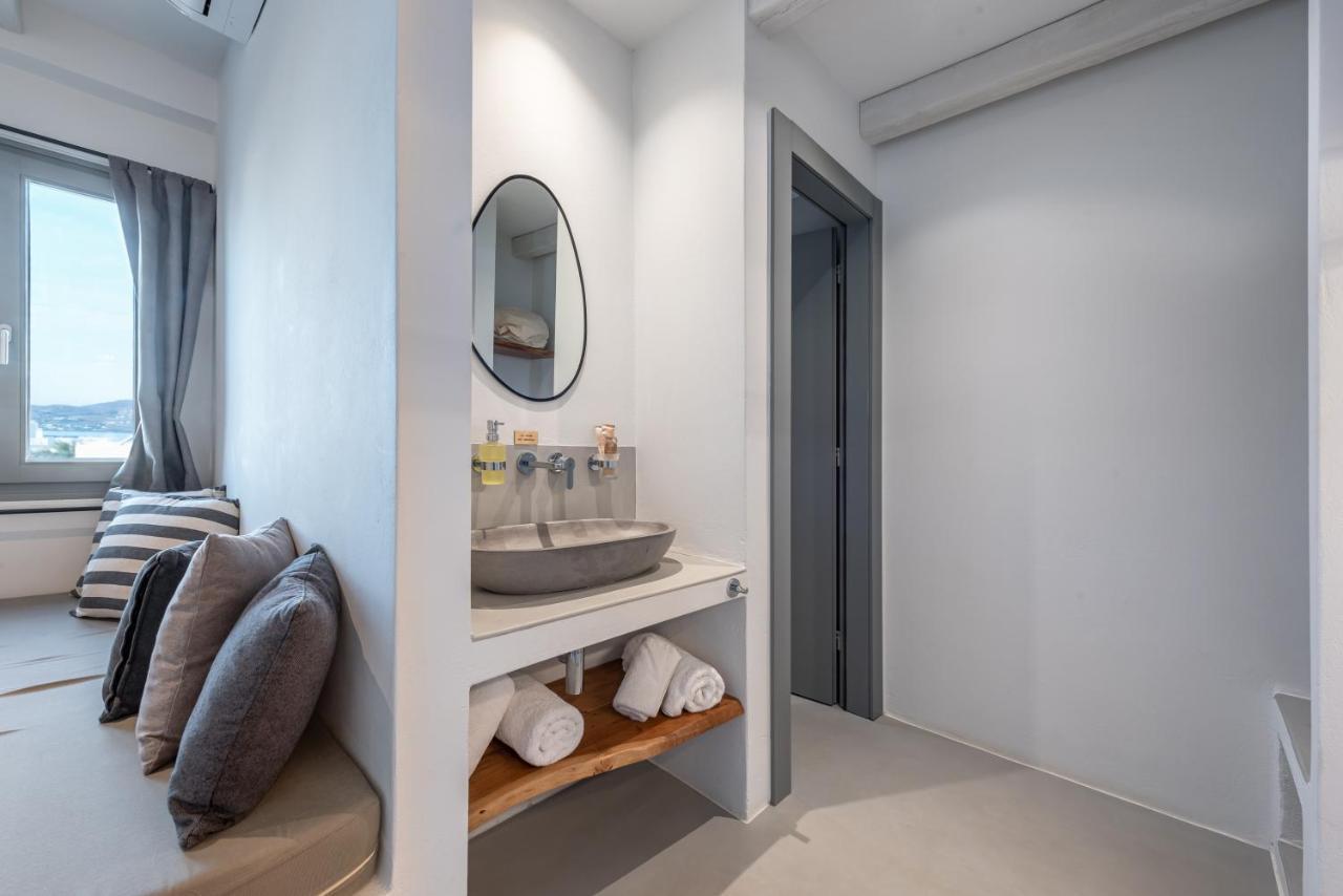 Paros Cape Suites Nausa Exteriér fotografie