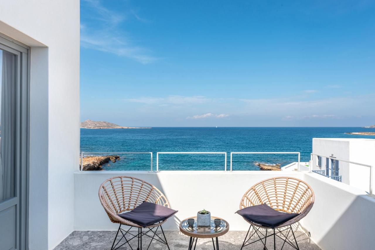 Paros Cape Suites Nausa Exteriér fotografie